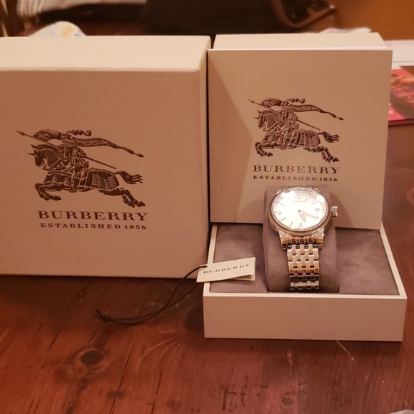 Burberry Accessories - EUC Burberry Stainless Steel Watch